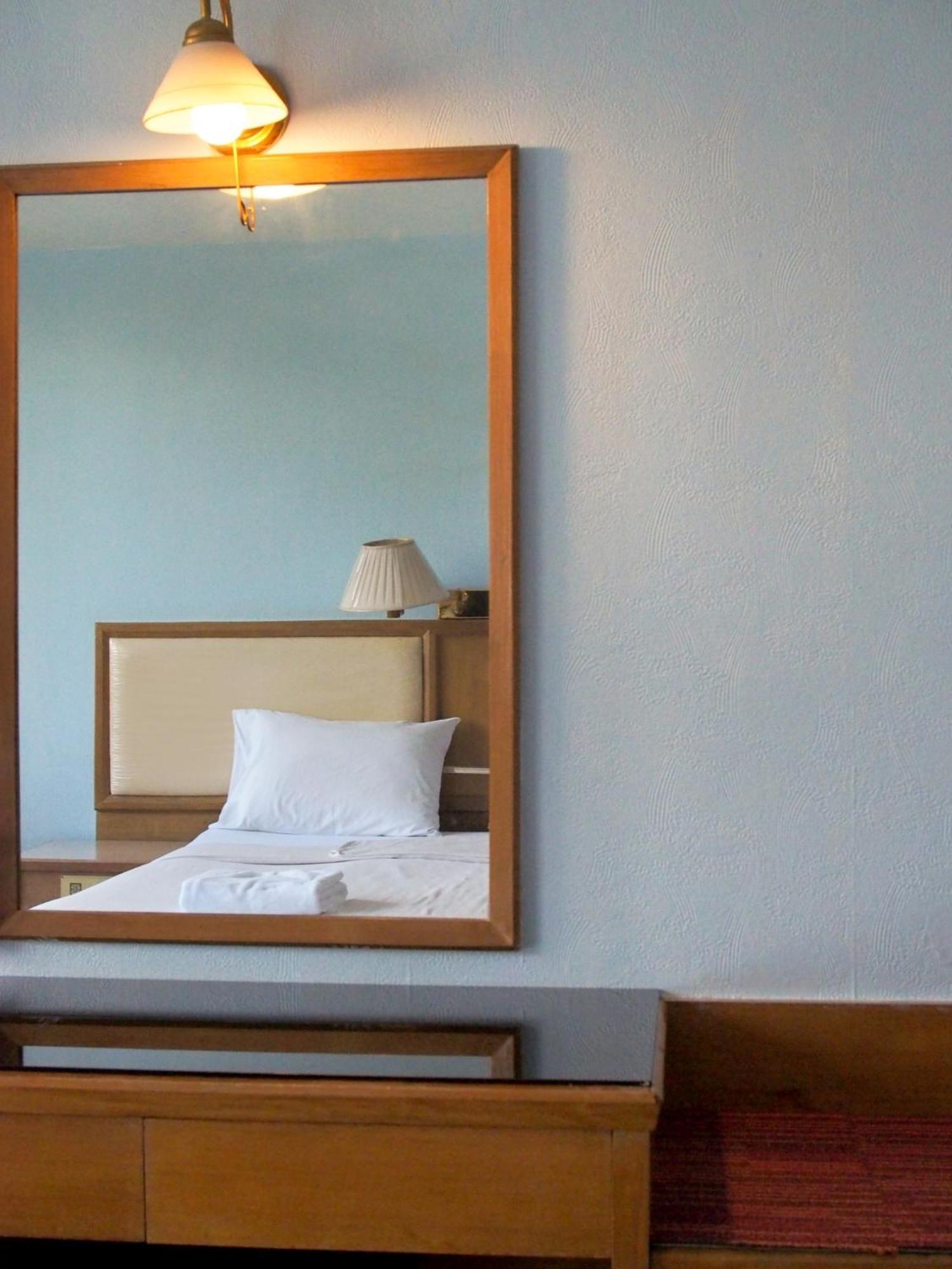 Wish Inn Chidlom Bkk - วิช อินน์ ชิดลม X Makkasan ภายนอก รูปภาพ